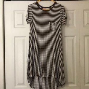Lularoe carly